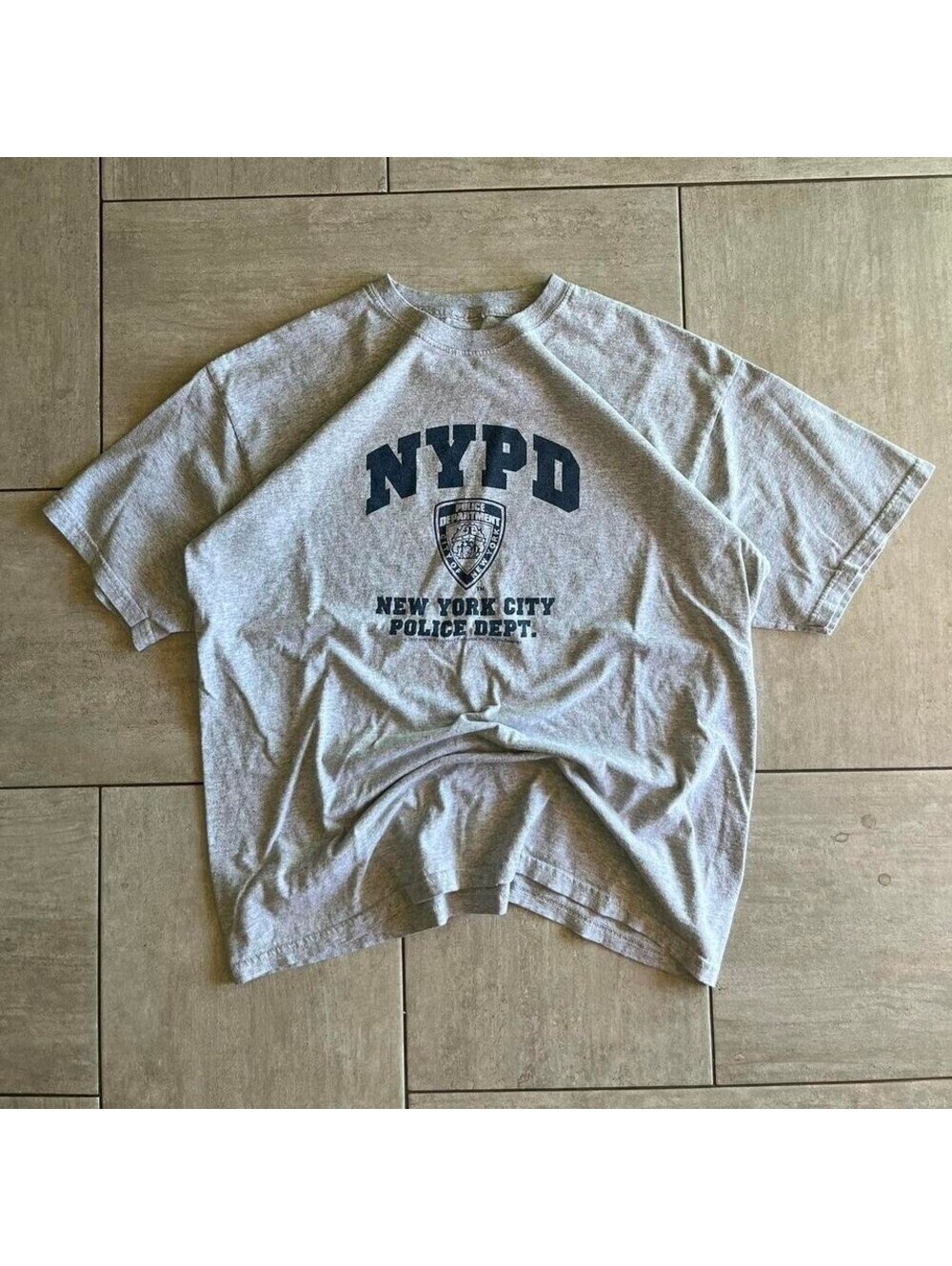 Vintage 2000s NYPD New York City Police Department grey t-shirt #police #nyc